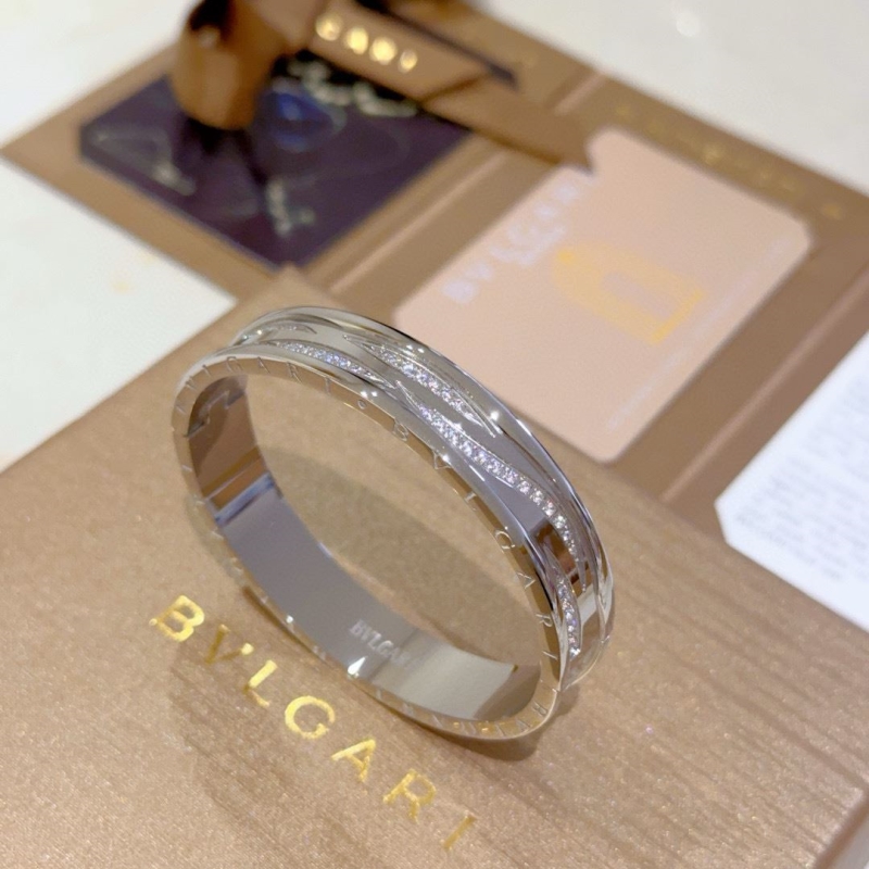 Bv1g*ai bracelets
